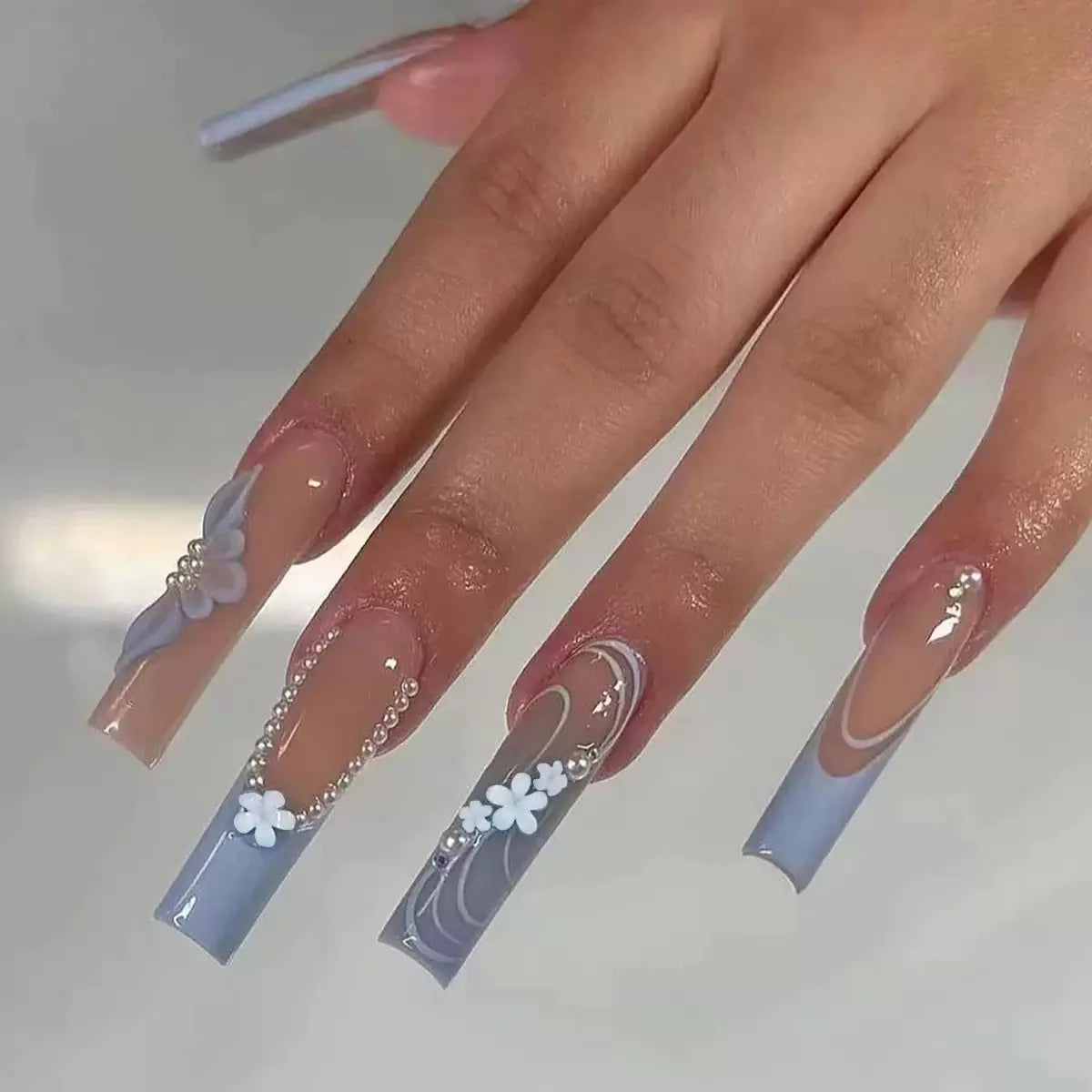 24 pcs Gold French Border  Full Cover Press on Nails