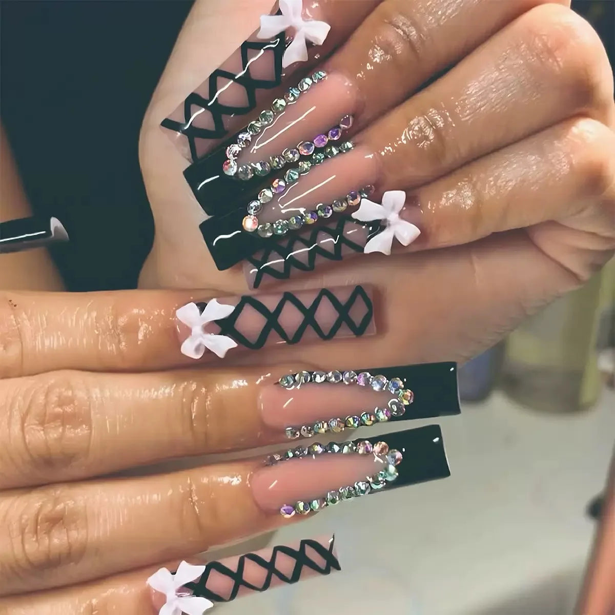 24 pcs Gold French Border  Full Cover Press on Nails